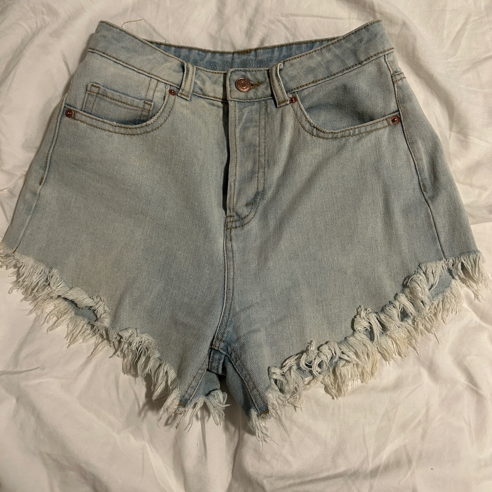 Wild Fable size 00 high waisted jean shorts!